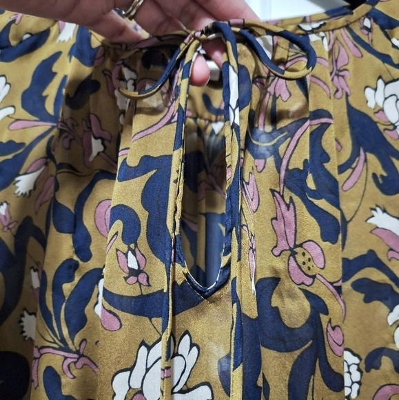 Ann Taylor LOFT Womens Chiffon Floral V-Neck Tie Blouse Longsleeve - Picture 4 of 8